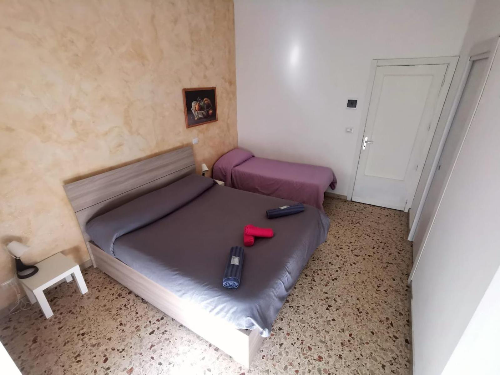 Catania Airport Room Bagno Privato In Camera Eksteriør billede